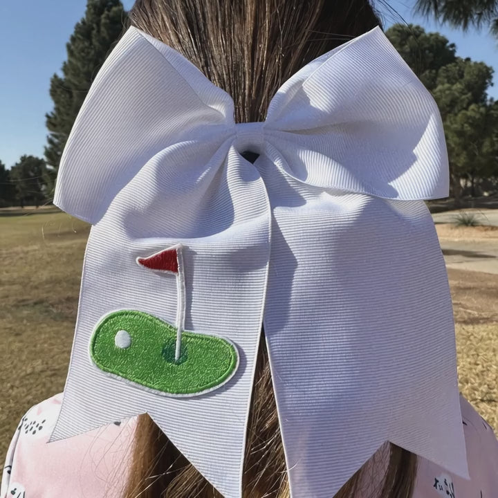 Load video: Teeing Off In Style